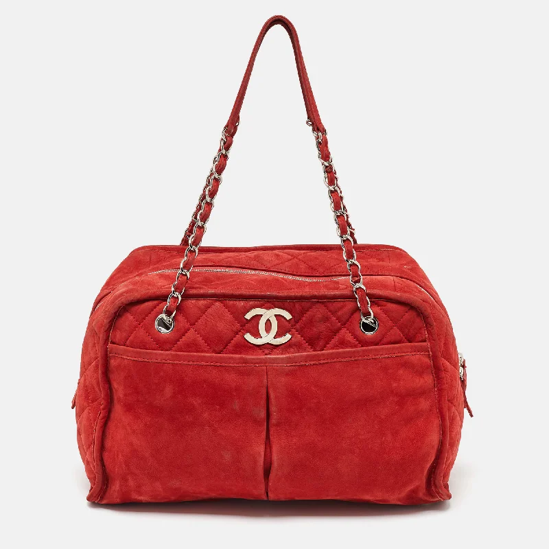 Shoulder bags with wide openings for access -Chanel Red Nubuck Leather Ultra Soft Natural Beauty Bag