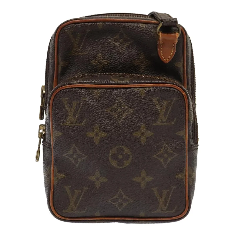 Quilted shoulder bags with elegant textured designs -Louis Vuitton Amazon  Canvas Shoulder Bag (Pre-Owned)