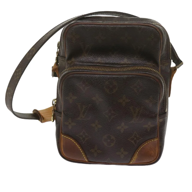 Shoulder bags with retro logos for charm -Louis Vuitton Amazon  Canvas Shoulder Bag (Pre-Owned)