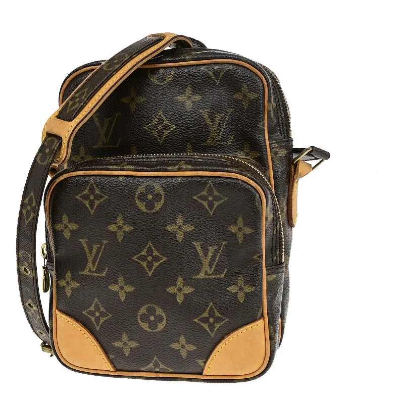 Shoulder bags with minimalist sleek silhouettes -Louis Vuitton Amazon  Canvas Shoulder Bag (Pre-Owned)