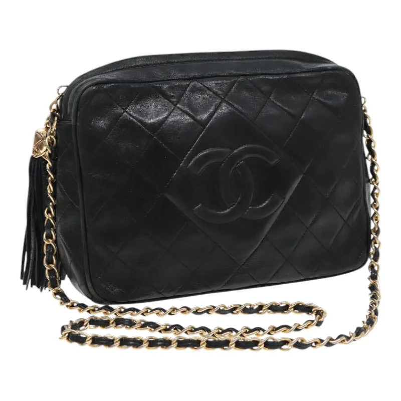 Shoulder bags with drawstring tops for style -Chanel Fringe  Leather Shoulder Bag (Pre-Owned)