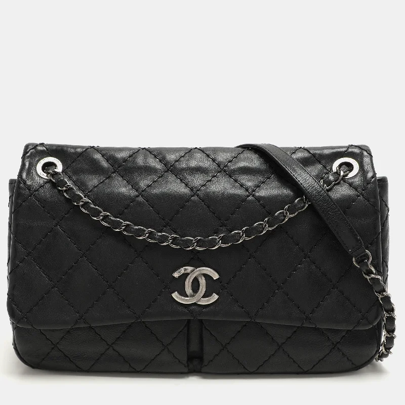 Shoulder bags with side pockets for organization -Chanel Black Wild Stitch Quilted Leather Cc Split Pocket Shoulder Bag