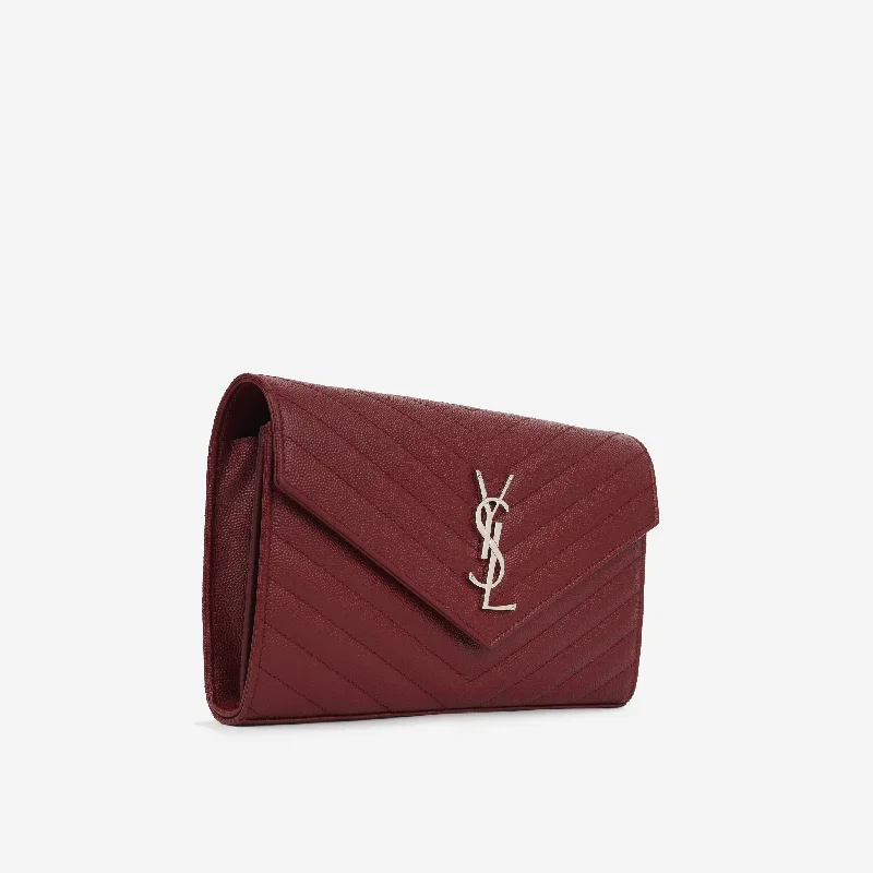 Cassandre Chain Wallet - Burgundy