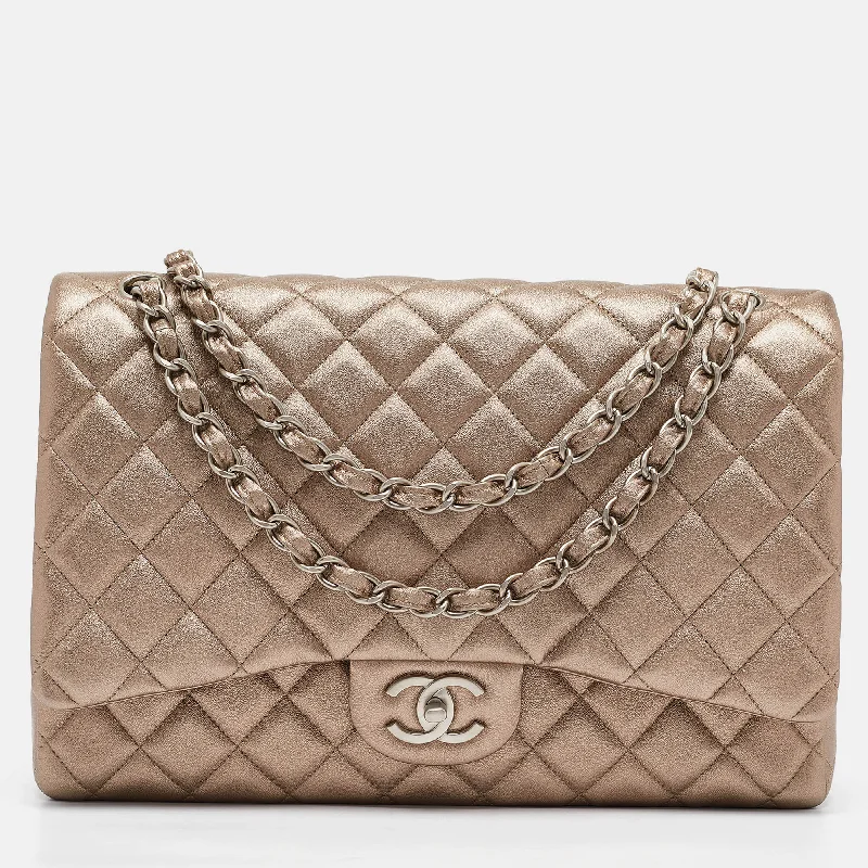 Shoulder bags with sleek silhouettes for fashion -Chanel Metallic Beige Quilted Leather Maxi Classic Double Flap Bag