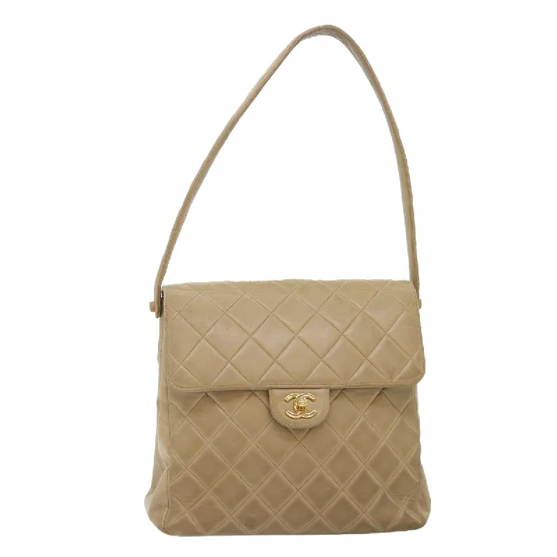 Shoulder bags with bold checks for trend -Chanel Cabas  Leather Shoulder Bag (Pre-Owned)