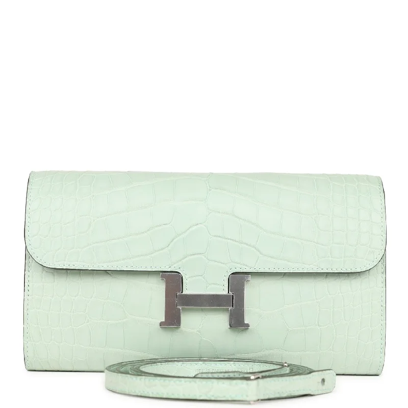 Handle bags with sleek silhouettes for fashion -Hermes Constance Wallet To Go Vert D'eau Matte Alligator Palladium Hardware