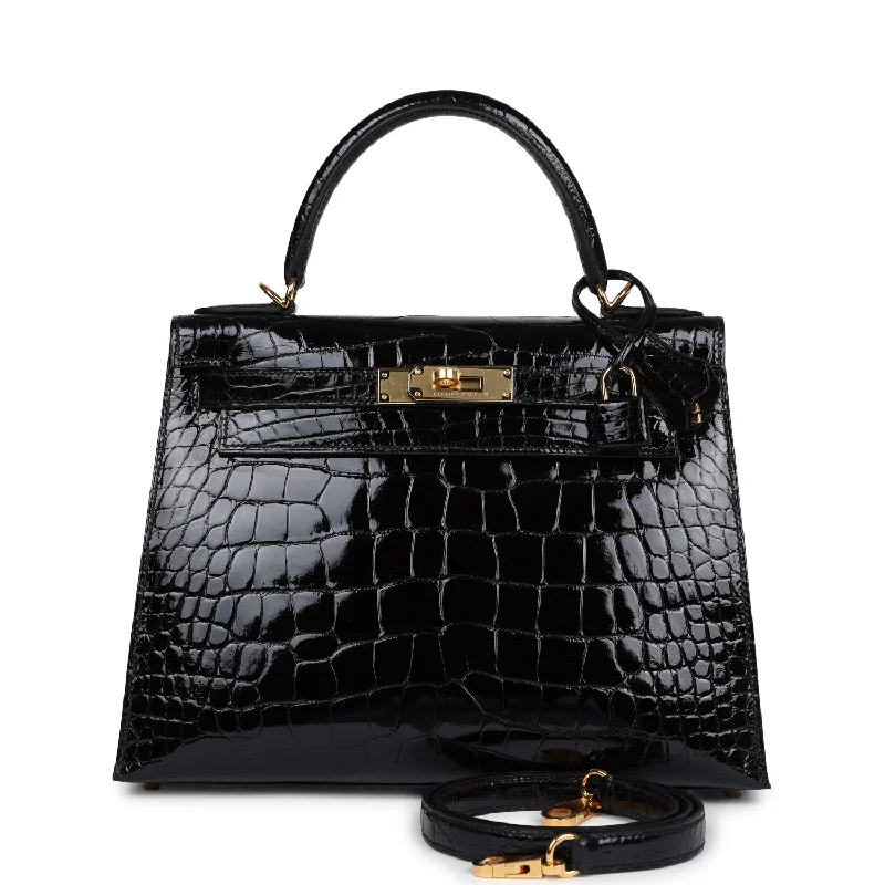 Handle bags with sleek hardware for sophistication -Hermes Kelly Sellier 28 Black Shiny Alligator Gold Hardware