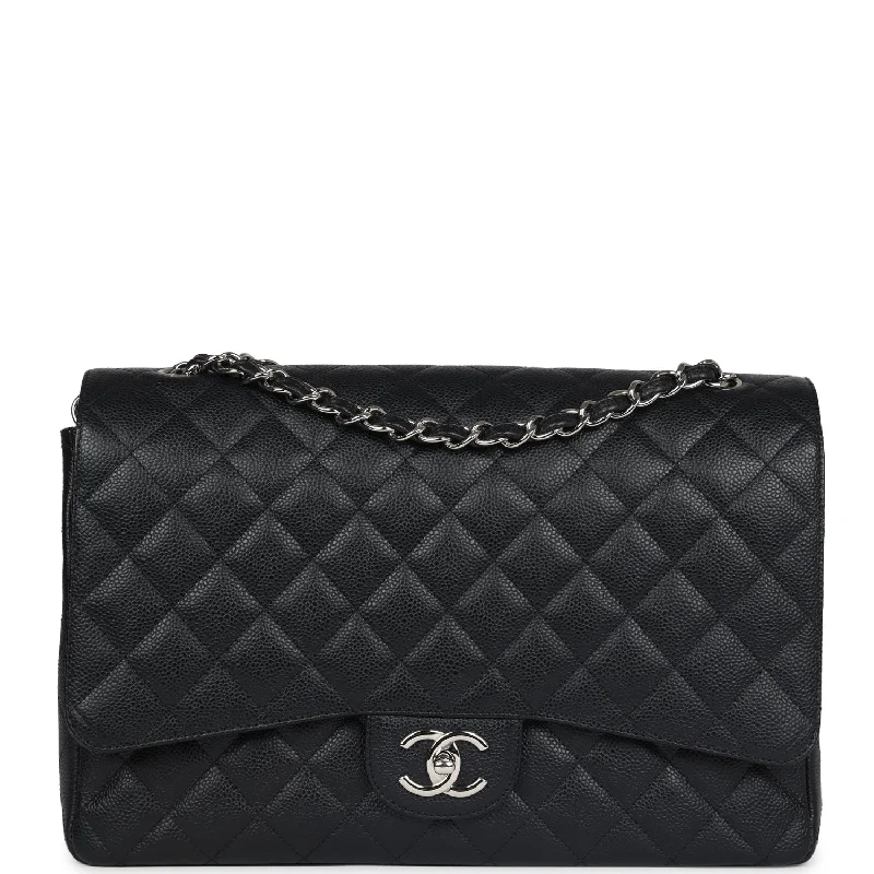 Handle bags with geometric patterns for modernity -Pre-owned Chanel Maxi Classic Double Flap Bag Black Caviar Silver Hardware